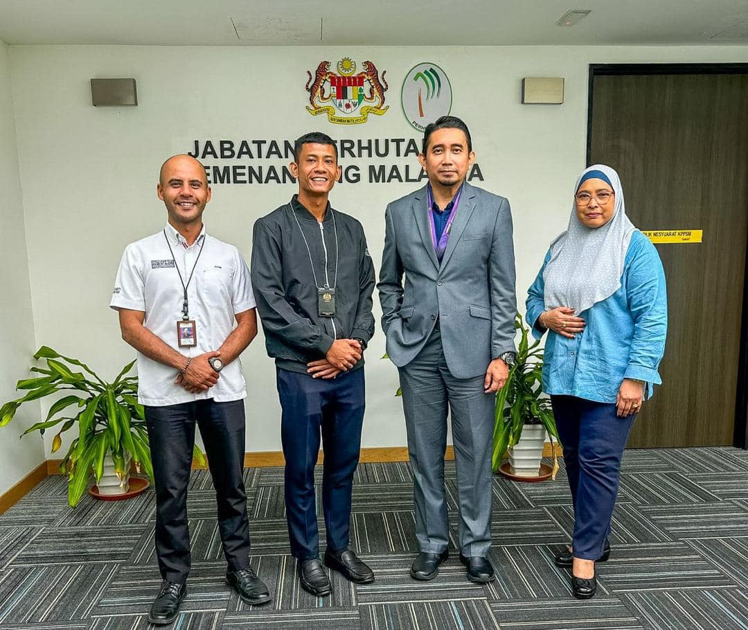 Perbincangan kerjasama pelaksanaan program Legasi Integriti Khazanah Alam (LeIKA) bersama Jabatan Perhutanan Semenanjung Malaysia (JPSM)