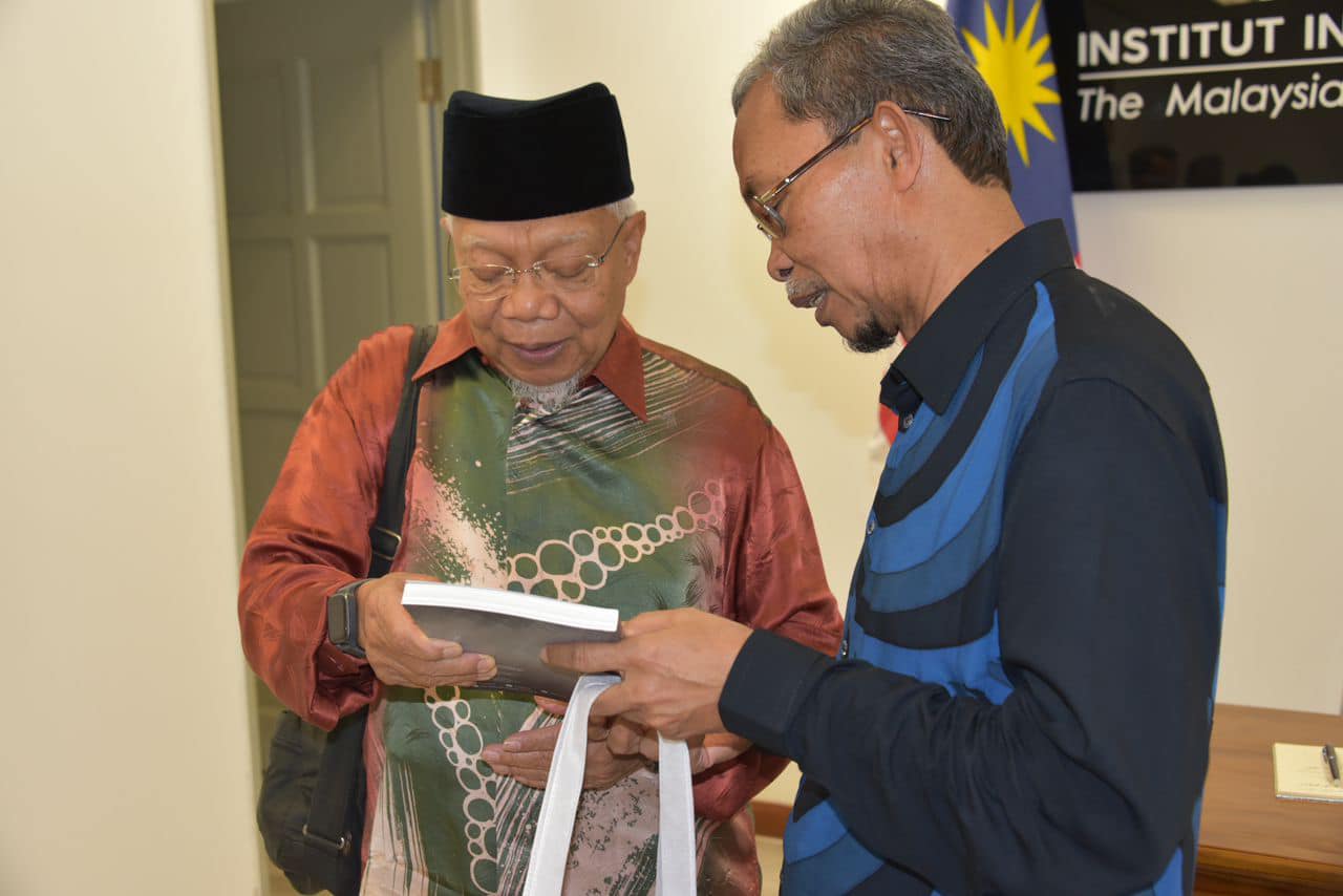 Kunjungan hormat daripada YBhg. Dato’ Dr Hasan Mohamed Ali