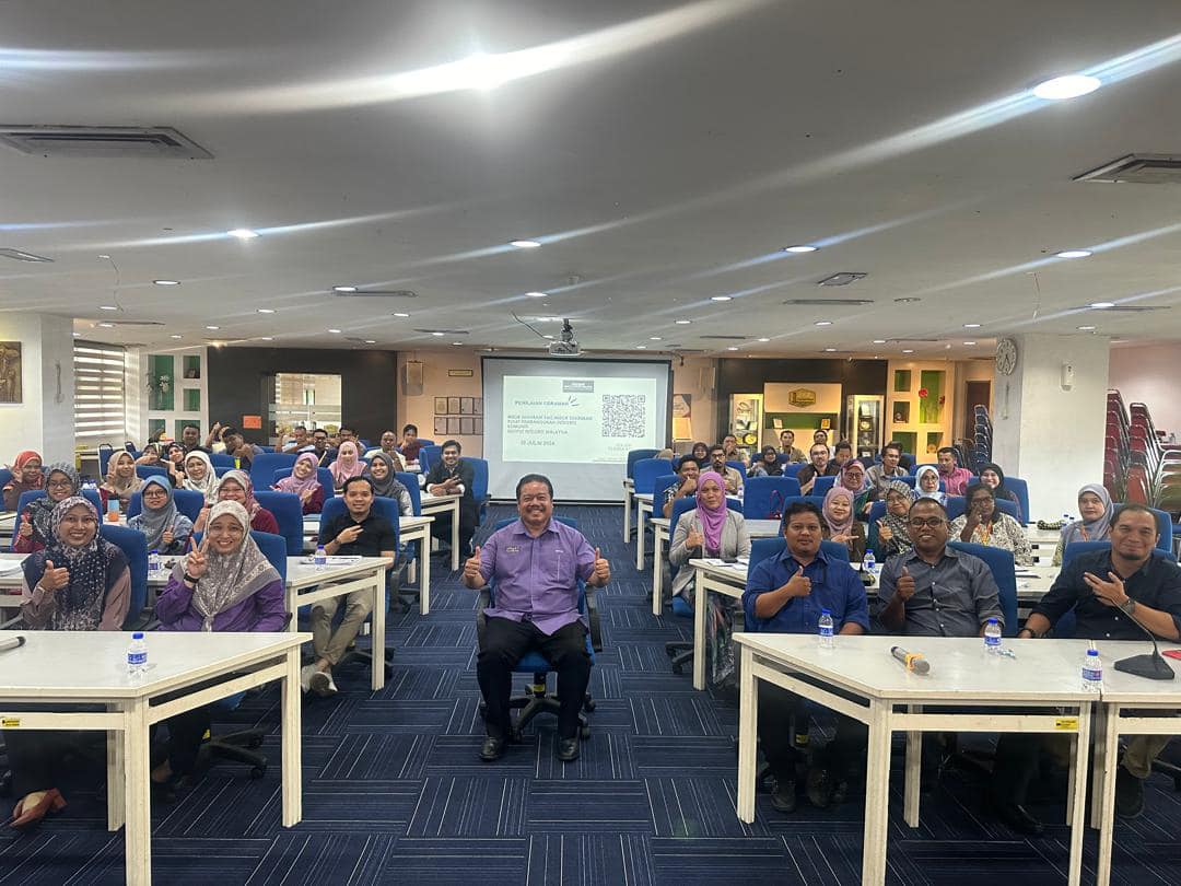 Ceramah bertajuk Etika dan Integriti anjuran Jabatan Kerja Raya Malaysia (JKR)